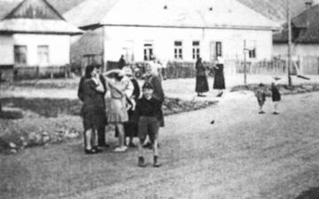 Obchod a krčma u Môcov Obchod a krčma u Môcov